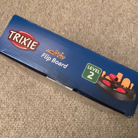 Brand New Trixie Dog Activity Flip Board Strategy Game - Picture 4 of 5